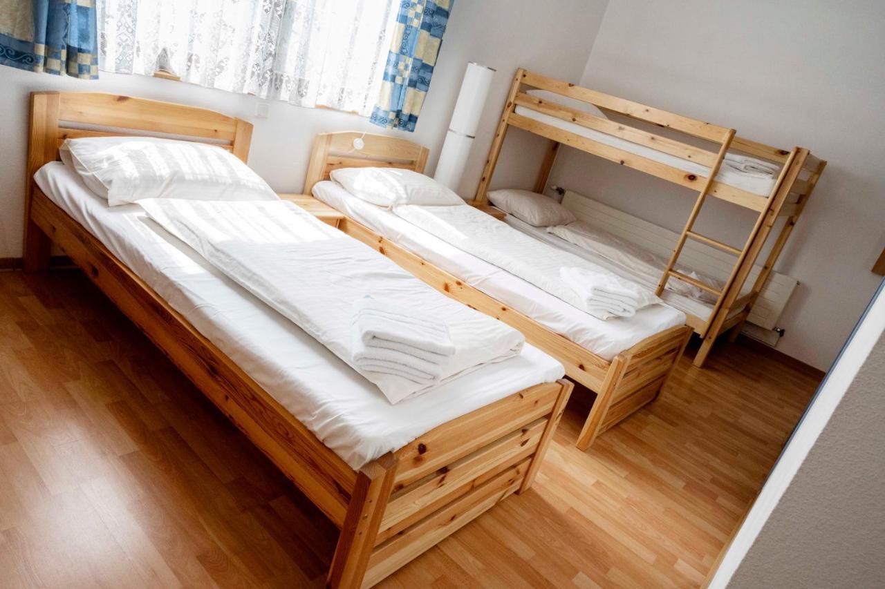 Aprico Otel Traismauer Dış mekan fotoğraf